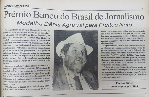 Freitas Neto recebe medalha Dênis Agra